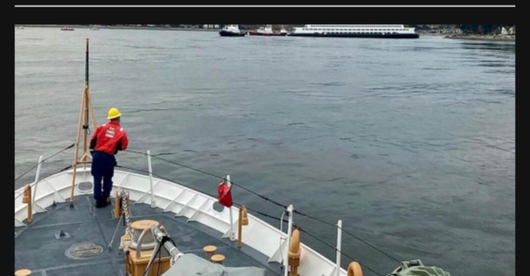 A passenger ferry carrying hundreds of people ran aground near Bainbridge Island